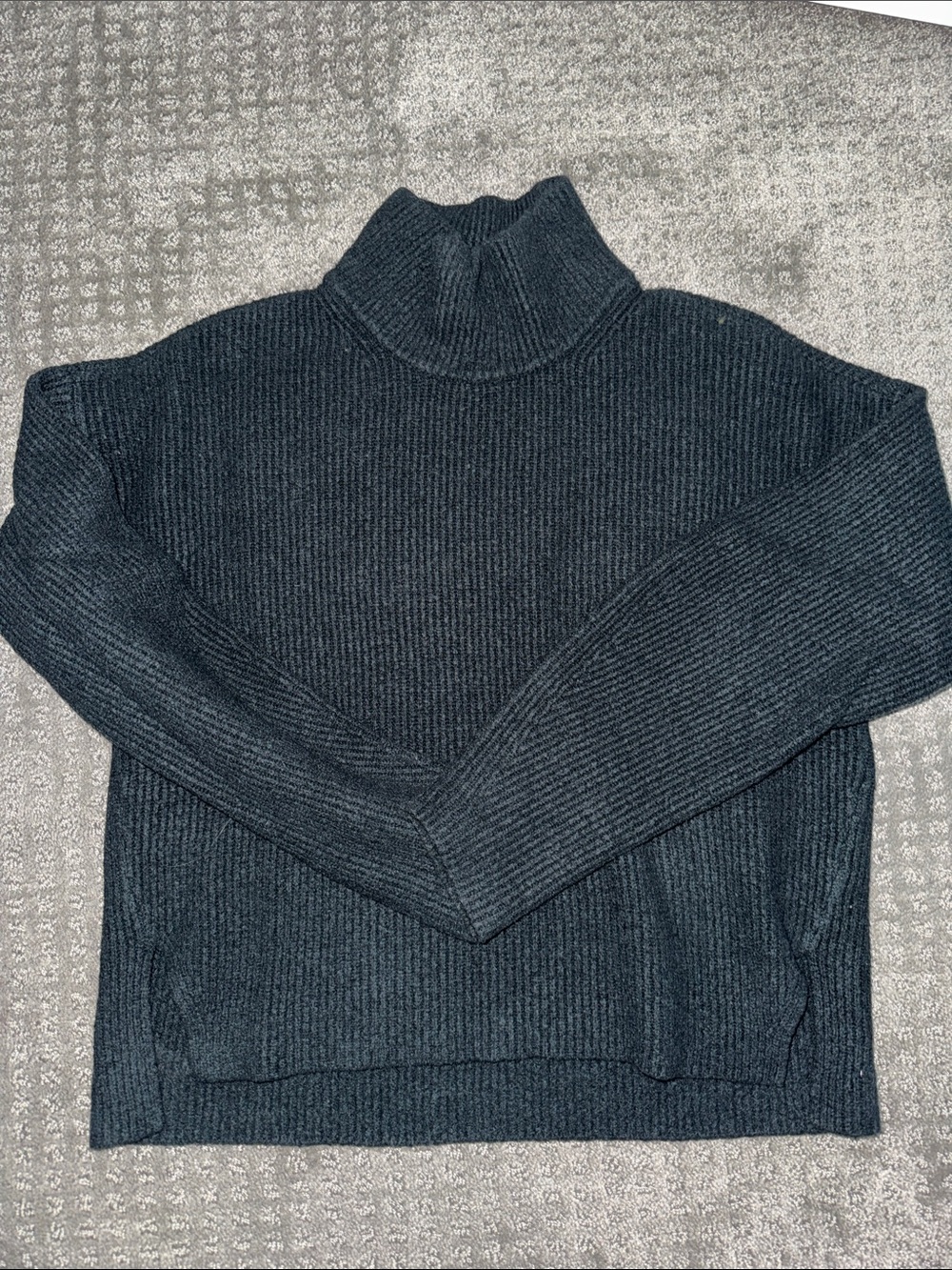 Abercrombie black sweater
